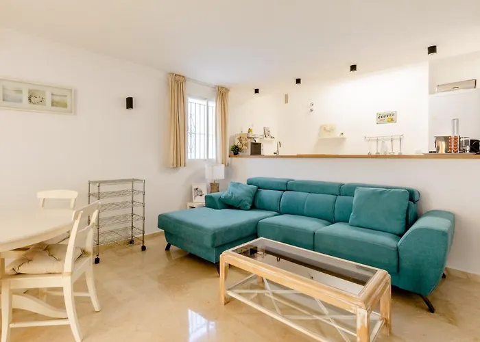 Lejlighed Confortable Urbanizacion El Paraiso *